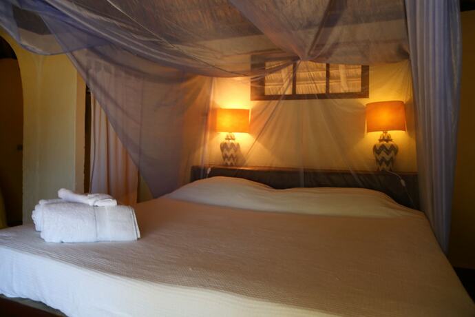Imagen de la habitación del Hotel Bah&iacute;a de la Luna. Foto 12