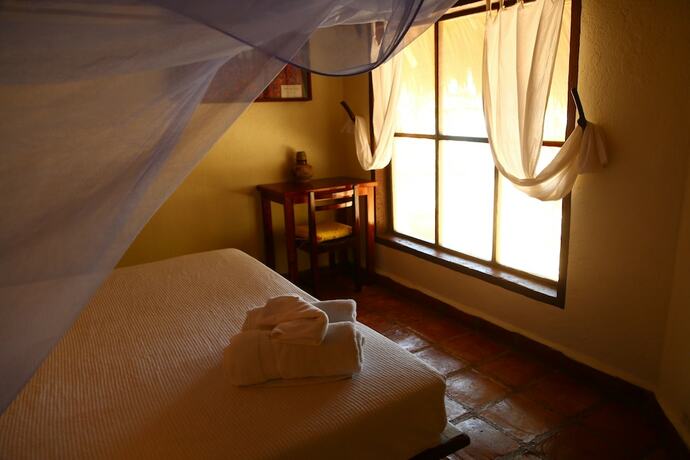 Imagen de la habitación del Hotel Bah&iacute;a de la Luna. Foto 13