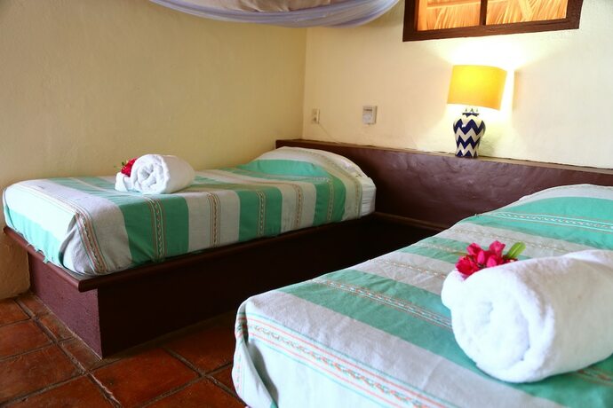 Imagen de la habitación del Hotel Bah&iacute;a de la Luna. Foto 14