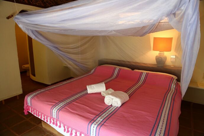 Imagen de la habitación del Hotel Bah&iacute;a de la Luna. Foto 15