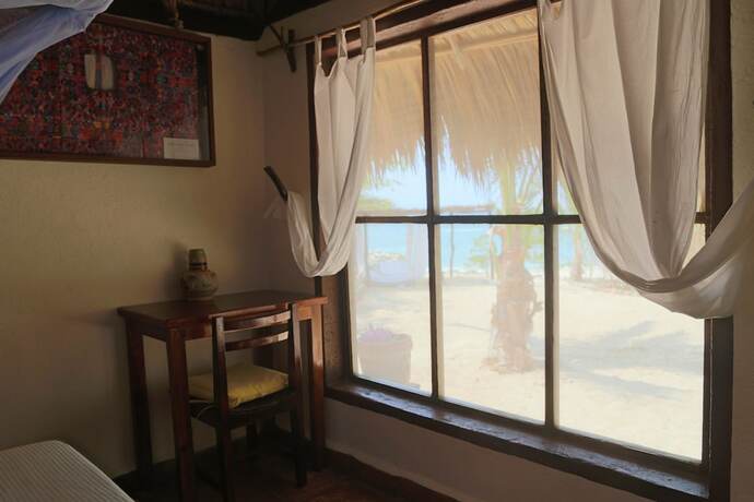 Imagen general del Hotel Bah&iacute;a de la Luna. Foto 3