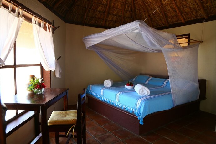 Imagen de la habitación del Hotel Bah&iacute;a de la Luna. Foto 18