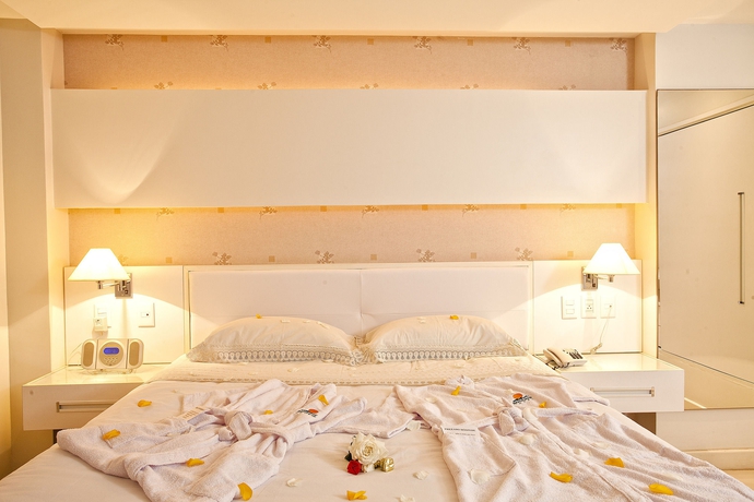 Imagen de la habitación del Hotel Bahiamar. Foto 5