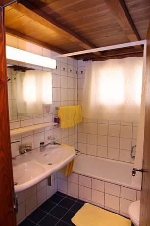 Imagen de la habitación del Hotel Bahnhof, Giswil. Foto 12