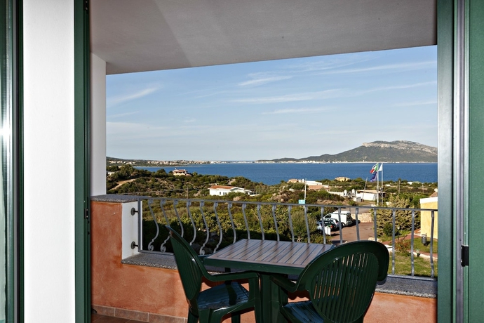 Imagen de la habitación del Hotel Baia Aranzos. Foto 15