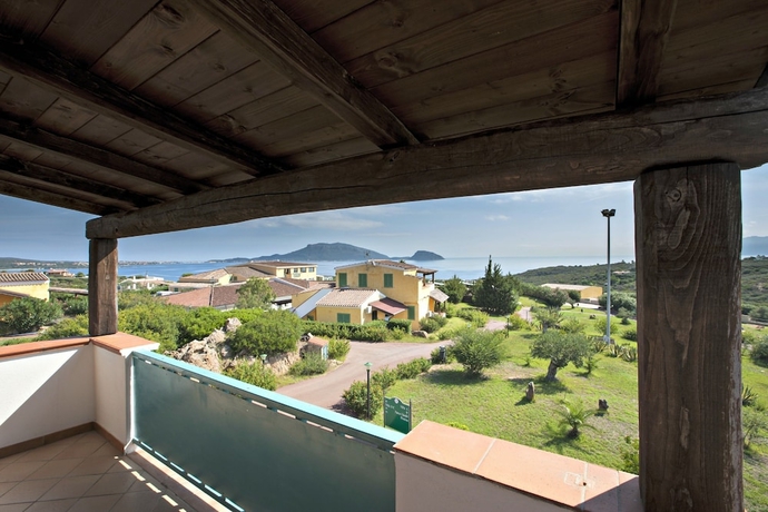 Imagen de la habitación del Hotel Baia Aranzos. Foto 16