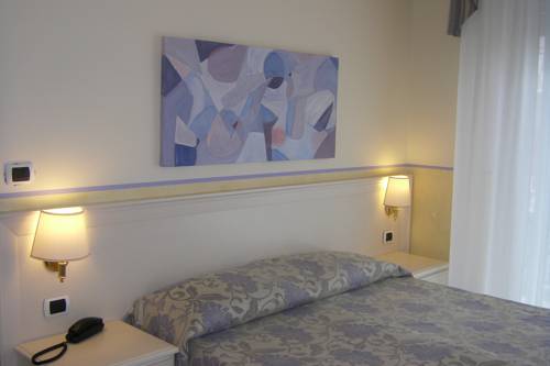Imagen de la habitación del Hotel Baia Bianca. Foto 8