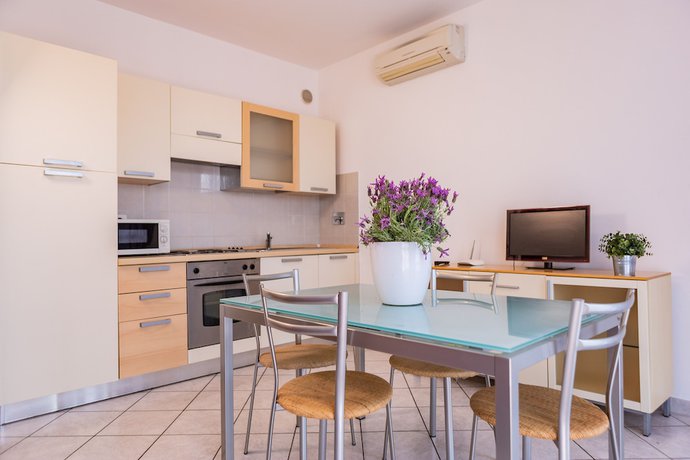 Imagen de la habitación del Hotel Baia Blu Rta. Foto 16