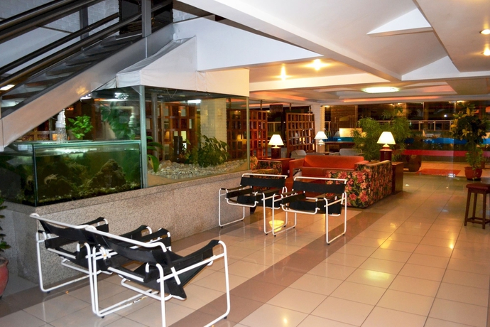 Imagen de los interiores del Hotel Baia Cabr&aacute;lia. Foto 14
