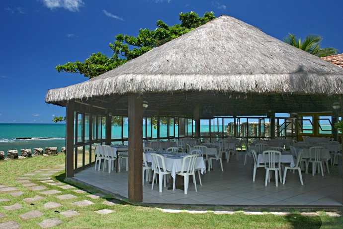 Imagen del bar/restaurante del Hotel Baia Cabr&aacute;lia. Foto 5