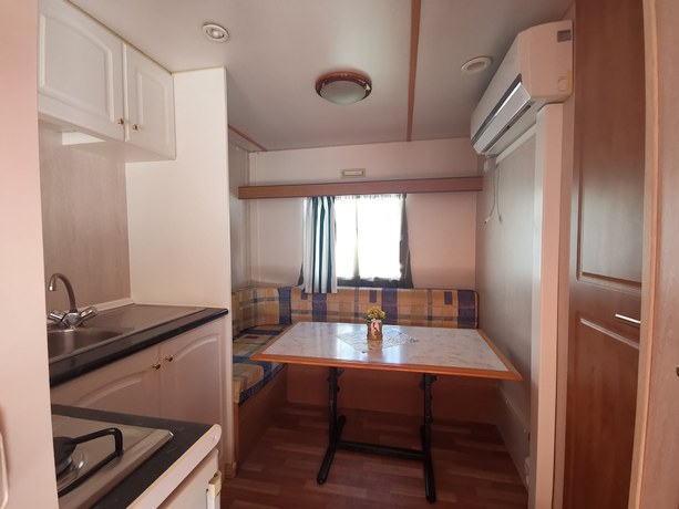 Imagen de la habitación del Hotel Baia Calenella. Foto 8