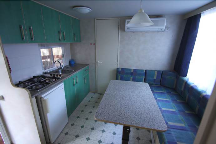 Imagen de la habitación del Hotel Baia Calenella. Foto 13