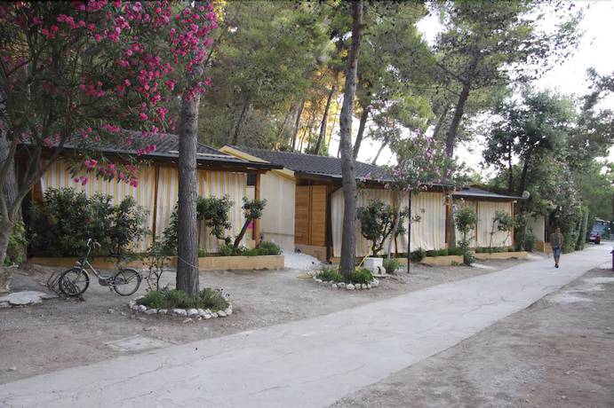 Imagen general del Hotel Baia Calenella. Foto 1
