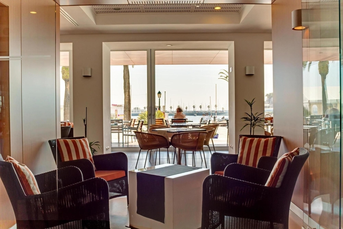 Imagen del bar/restaurante del Hotel Baia, Cascais municipio. Foto 3