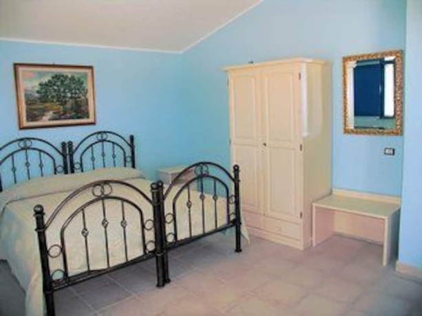 Imagen de la habitación del Hotel Baia Cea. Foto 8