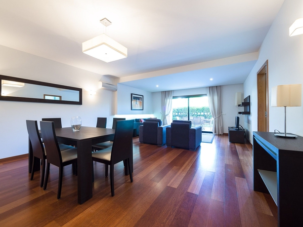 Imagen de los interiores del Hotel Baia Da Luz. Foto 12