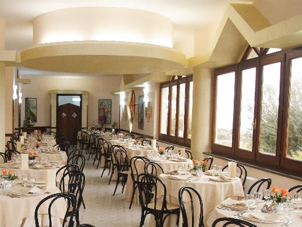 Imagen general del Hotel Baia Del Capo. Foto 9