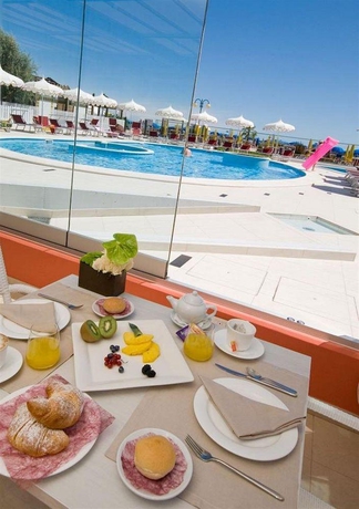 Imagen general del Hotel Baia Del Mar Beach Boutique. Foto 3