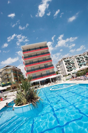 Imagen general del Hotel Baia Del Mar Beach Boutique. Foto 12