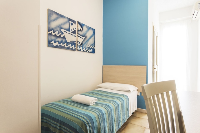 Imagen de la habitación del Hotel Baia Del Sole, Marina di Ragusa. Foto 5