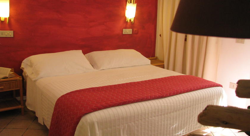 Imagen general del Hotel Baia Del Sole Resort. Foto 2