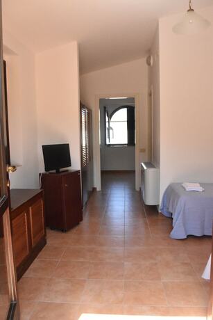 Imagen general del Hotel Baia Della Rocchetta. Foto 15