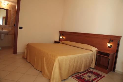 Imagen general del Hotel Baia Delle Sirene Beach Resort. Foto 4