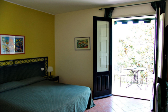 Imagen de la habitación del Hotel Baia Delle Sirene. Foto 10