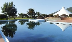 Imagen general del Hotel Baia Di Conte. Foto 2