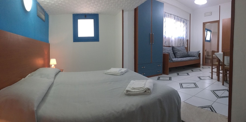 Imagen de la habitación del Hotel Baia Di Naxos. Foto 6
