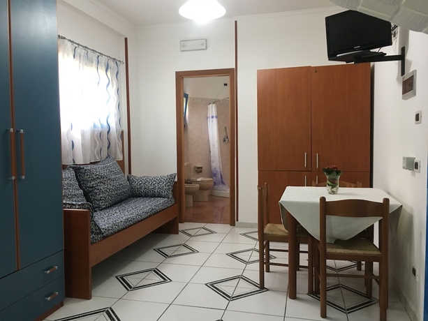 Imagen de la habitación del Hotel Baia Di Naxos. Foto 16
