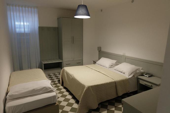 Imagen de la habitación del Hotel Baia Di Puolo. Foto 3