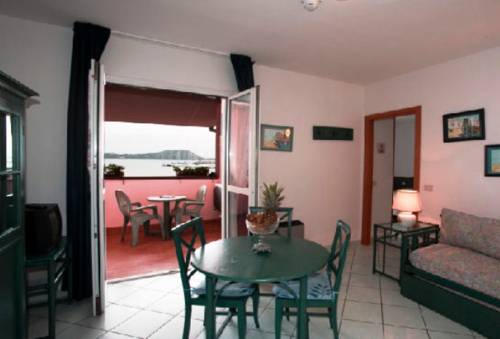 Imagen de la habitación del Hotel Baia Di Talamone. Foto 12