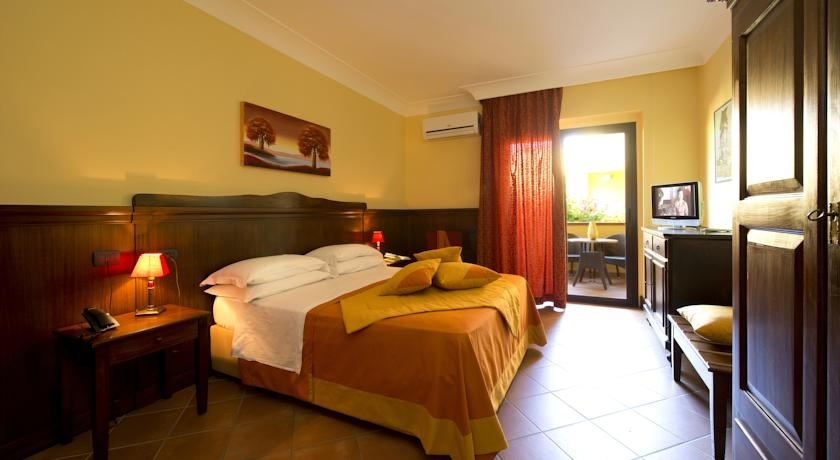 Imagen general del Hotel Baia Di Ulisse Wellness and Spa. Foto 4