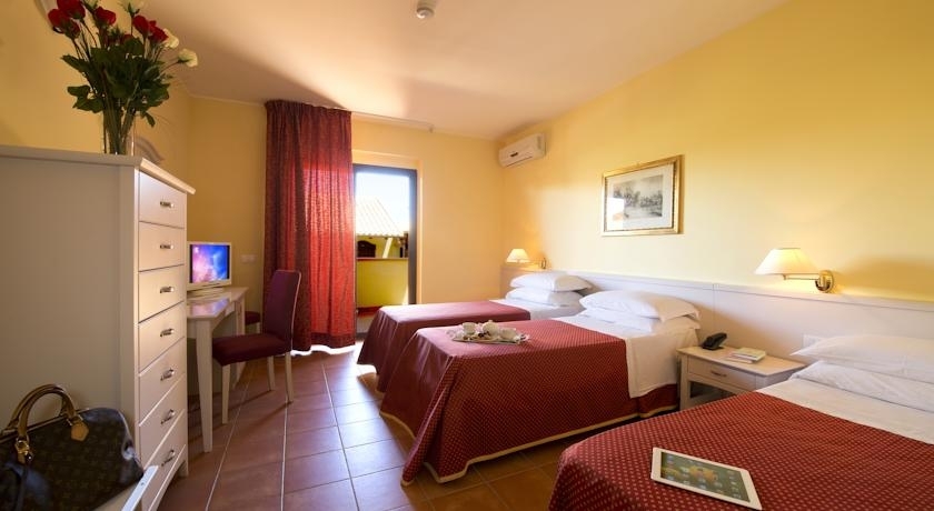 Imagen general del Hotel Baia Di Ulisse Wellness and Spa. Foto 5