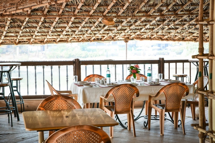 Imagen del bar/restaurante del Hotel Baia Do Sol - Beach Boutique. Foto 2