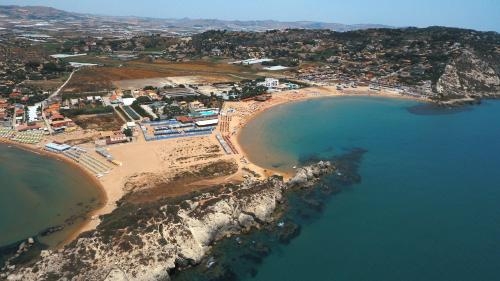 Imagen general del Hotel Baia D'oro. Foto 2