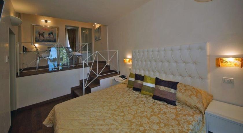 Imagen general del Hotel Baia D'oro, Gargnano. Foto 5
