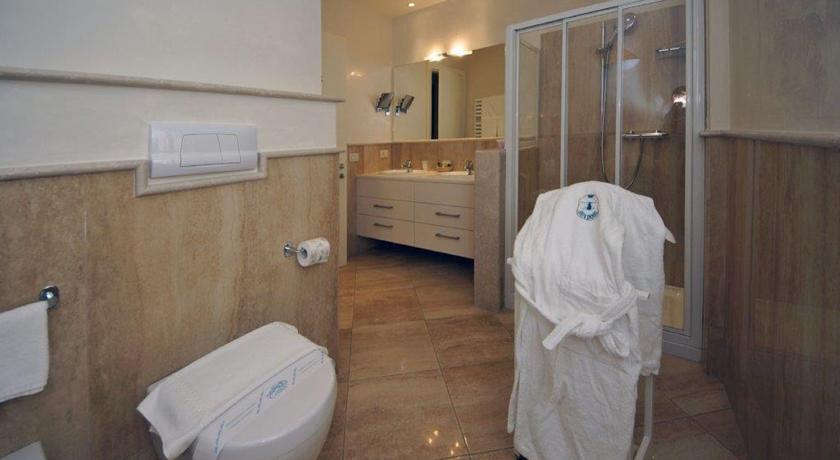 Imagen general del Hotel Baia D'oro, Gargnano. Foto 7