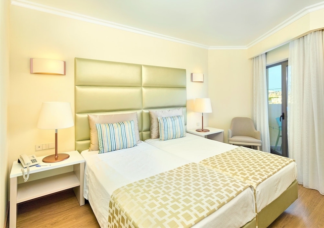 Imagen de la habitación del Hotel Baia Grande. Foto 12