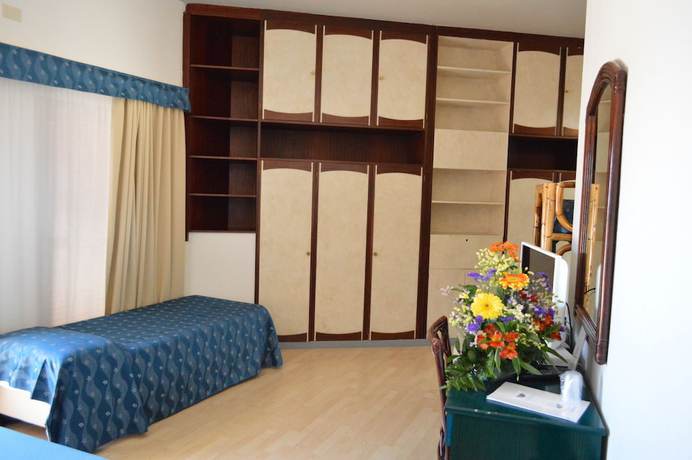 Imagen de la habitación del Hotel Baia Imperiale. Foto 6