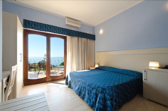 Imagen de la habitación del Hotel Baia Imperiale. Foto 9