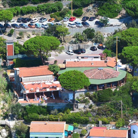 Imagen de la habitación del Hotel Baia Imperiale. Foto 15