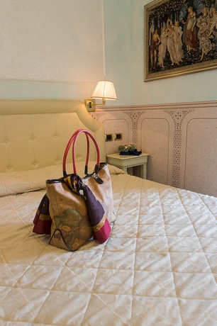 Imagen de la habitación del Hotel Baia Imperiale and Spa. Foto 6