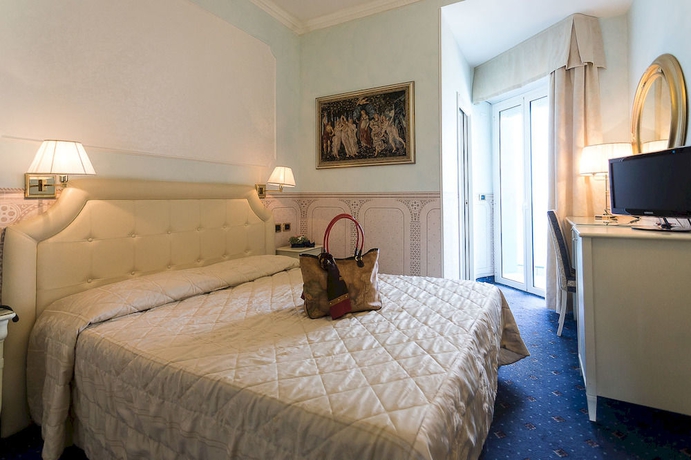 Imagen de la habitación del Hotel Baia Imperiale and Spa. Foto 7