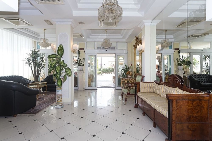 Imagen de los interiores del Hotel Baia Imperiale and Spa. Foto 11