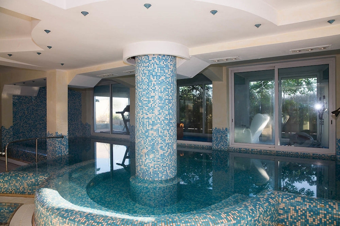 Imagen de la piscina del Hotel Baia Imperiale and Spa. Foto 14