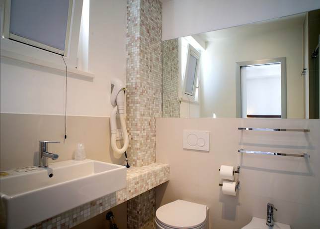 Imagen de la habitación del Hotel Baia Marina, Cupra Marittima. Foto 11