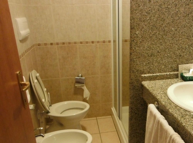 Imagen de la habitación del Hotel Baia Marina. Foto 6