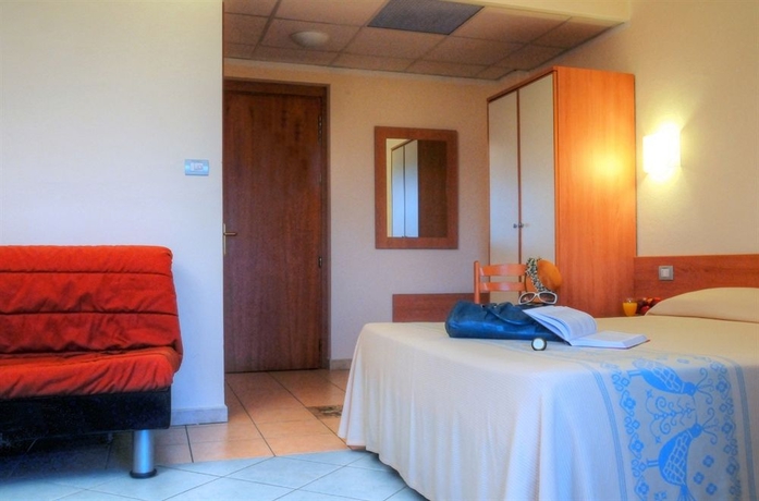 Imagen de la habitación del Hotel Baia Marina, Orosei. Foto 4